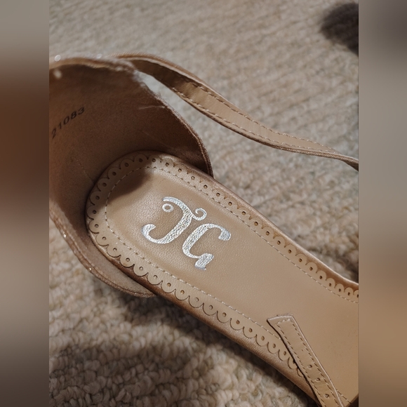 Gold glitter 🪩 wedding heels 👠 - Picture 2 of 3